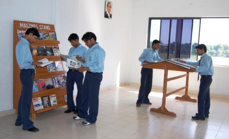 Dr. Rizvi College of Engineering Kaushambi Buildings photo 8